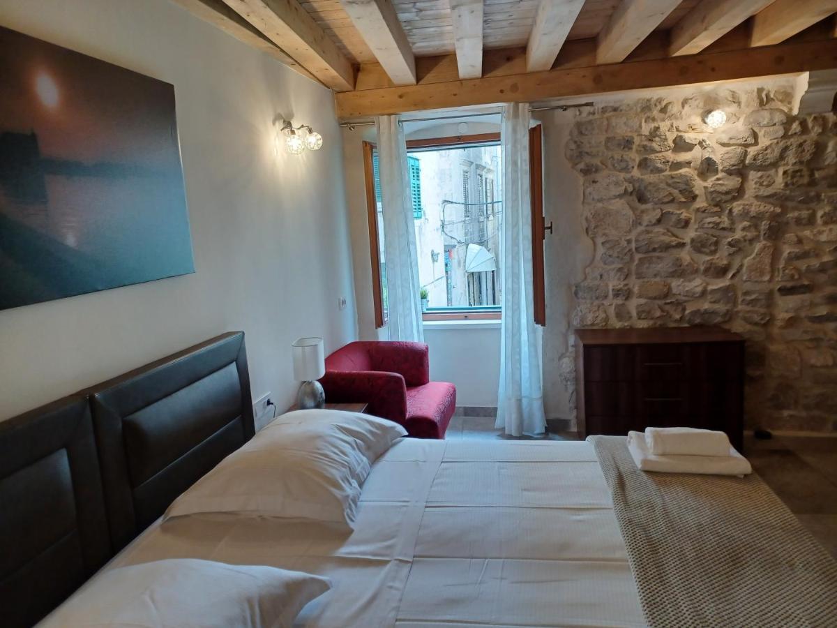 Jr Luxury Guesthouse2 Σπλιτ Εξωτερικό φωτογραφία
